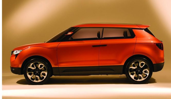 SsangYong X100 Side