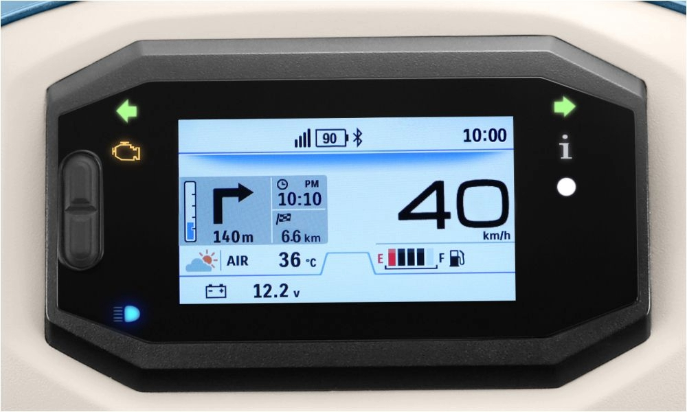Suzuki Access 125 Ride Connect TFT Edition display