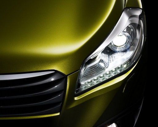 Suzuki Compact Crossover Teaser