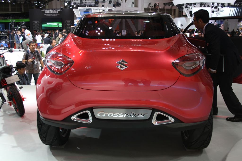 Suzuki Crosshiker Concept Rear Brazil