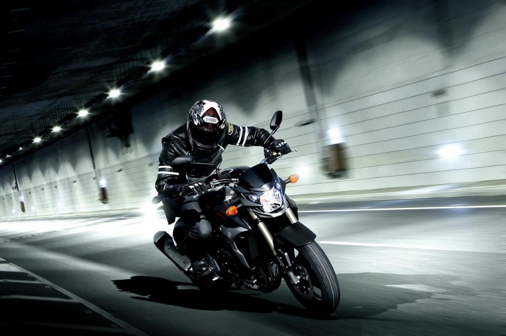 Suzuki-GSR-750-India-Features