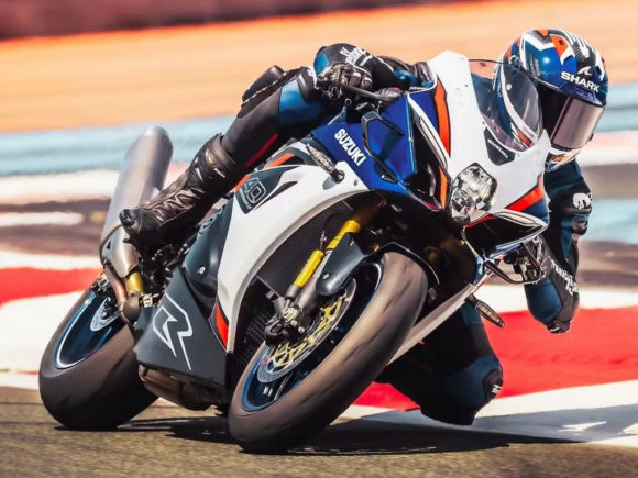 Suzuki GSX-R1000R side