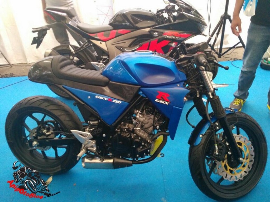 Suzuki GSX-R150 Concept Side