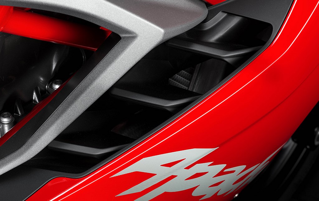 TVS Apache RR 310 Gill Vents
