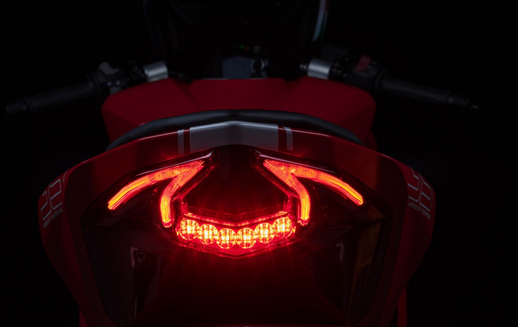 TVS Apache RR 310 LED Tail-Light