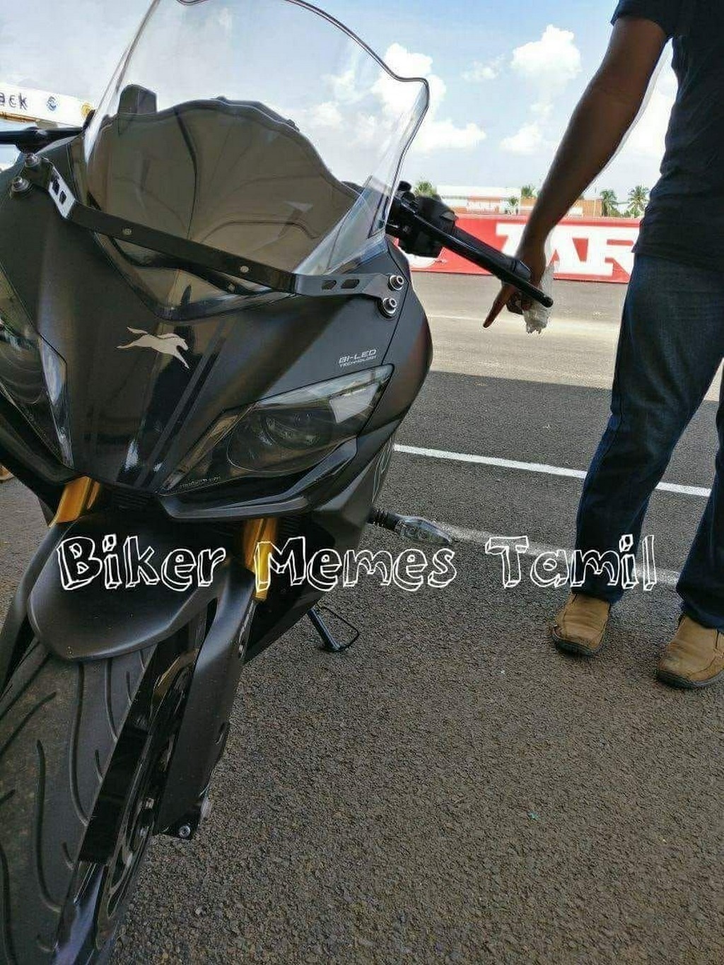 TVS Apache RR310 Front