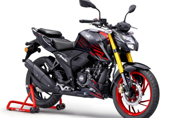 TVS Apache RTR 200 4V front