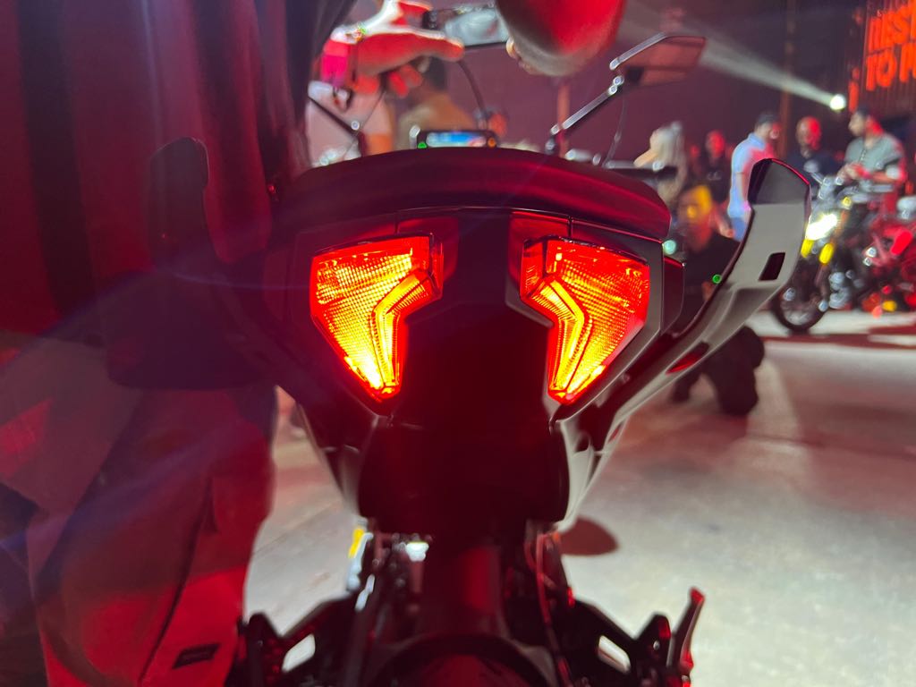 TVS Apache RTR 310 Tail Lights