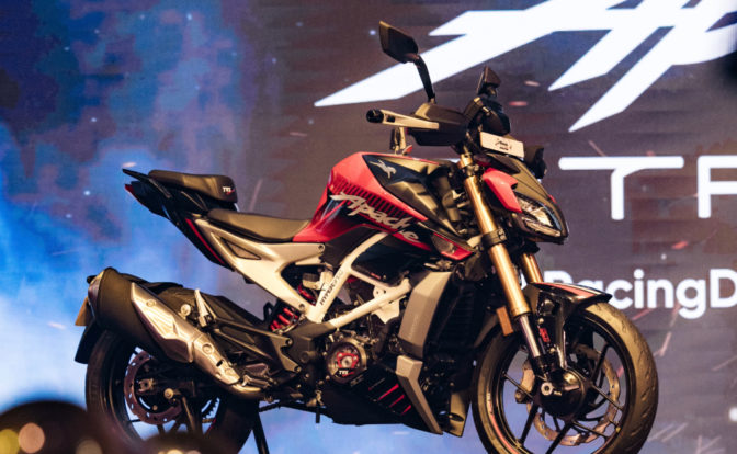 TVS Apache RTR 310 red front