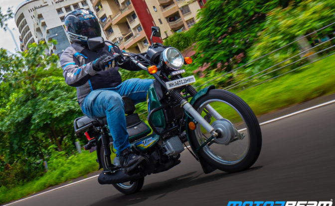 TVS XL 100 Heavy Duty Review 4