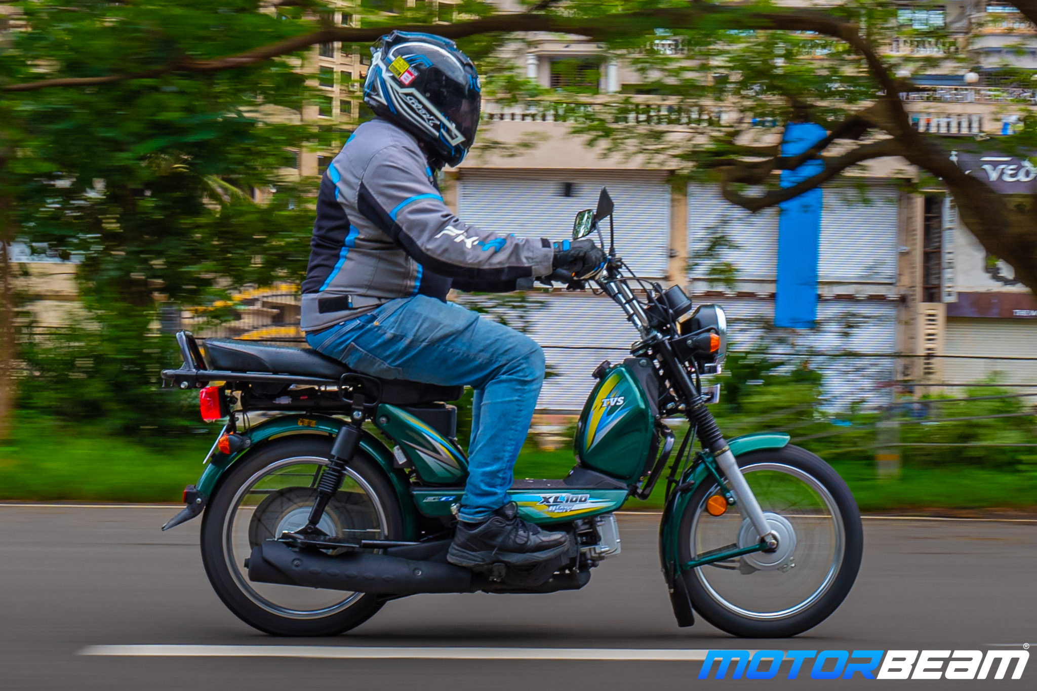TVS XL 100 Heavy Duty Review 6