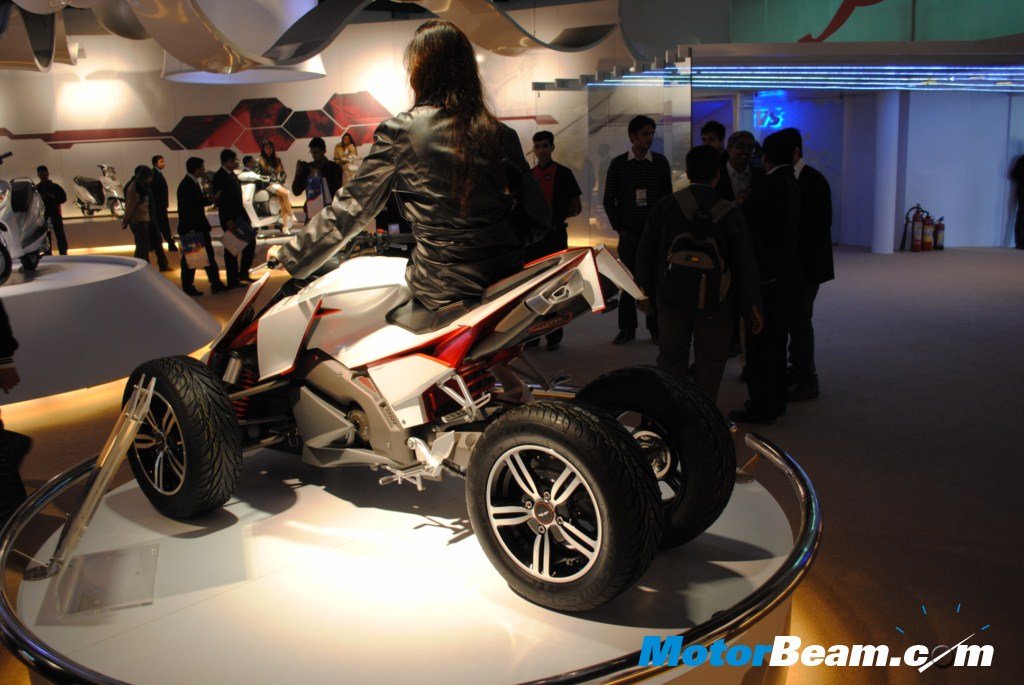 TVS_Hammerhead_Rear