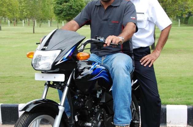 TVS_Star_MS_Dhoni