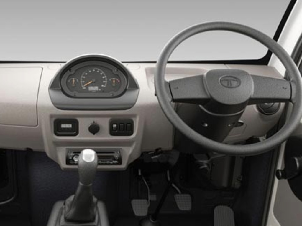 Tata Ace Gold+ interior