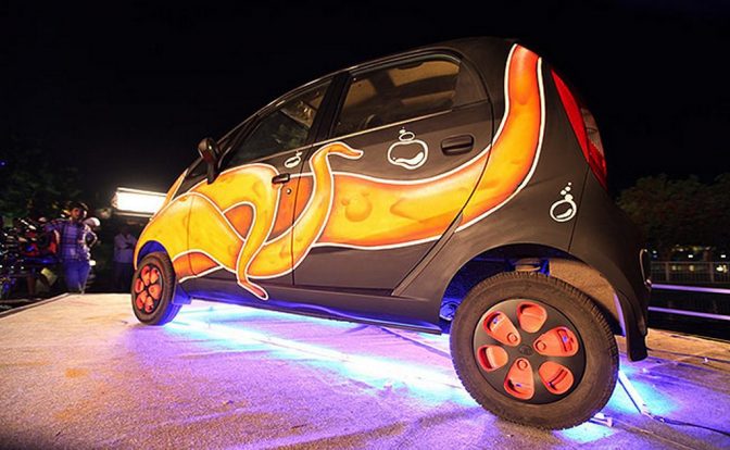 Tata Nano Art Side