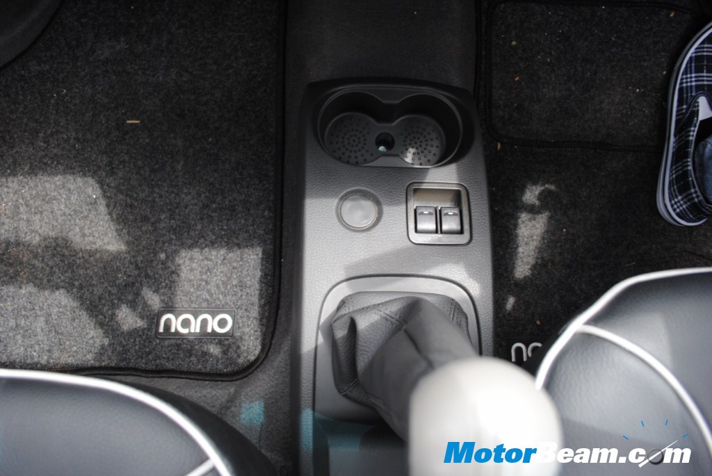 Tata_Nano_Power_Window_Switch Tata Nano Power Window Switch