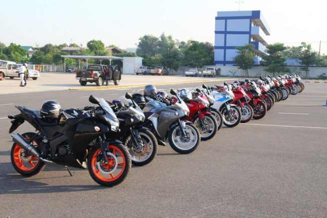 Ten_Honda_CBR250R