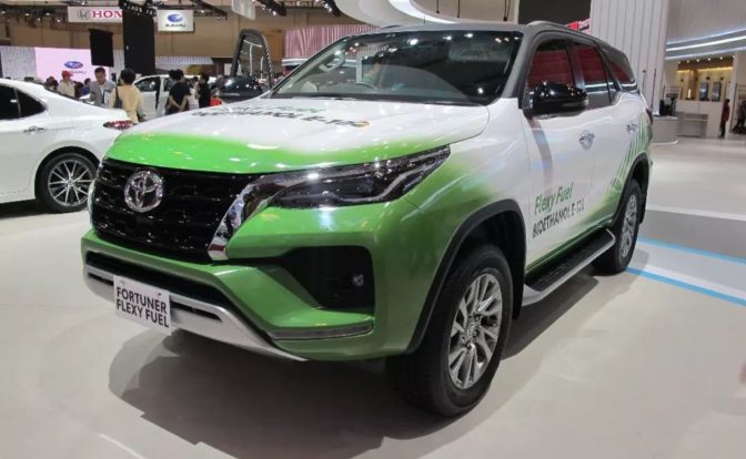 Toyota Fortuner Flex Fuel Specs