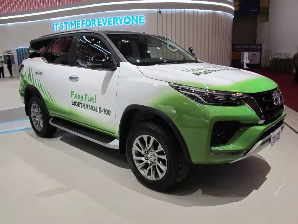 Toyota Fortuner Flex Fuel