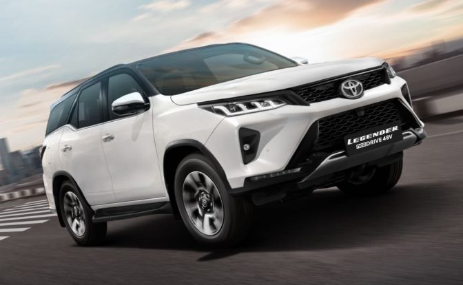 Toyota Fortuner Legender 48V Hybrid