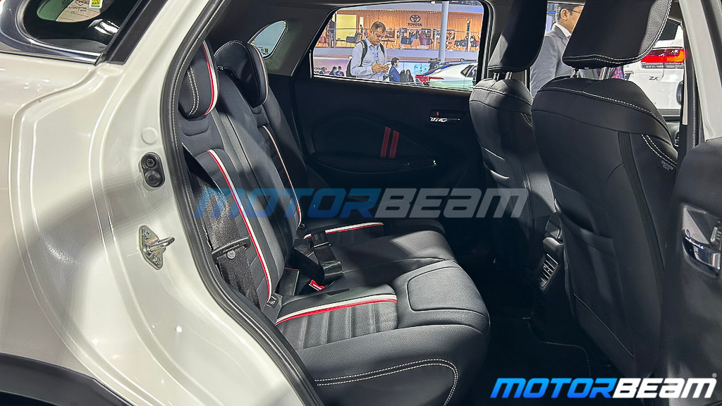 Toyota Glanza Sports 6