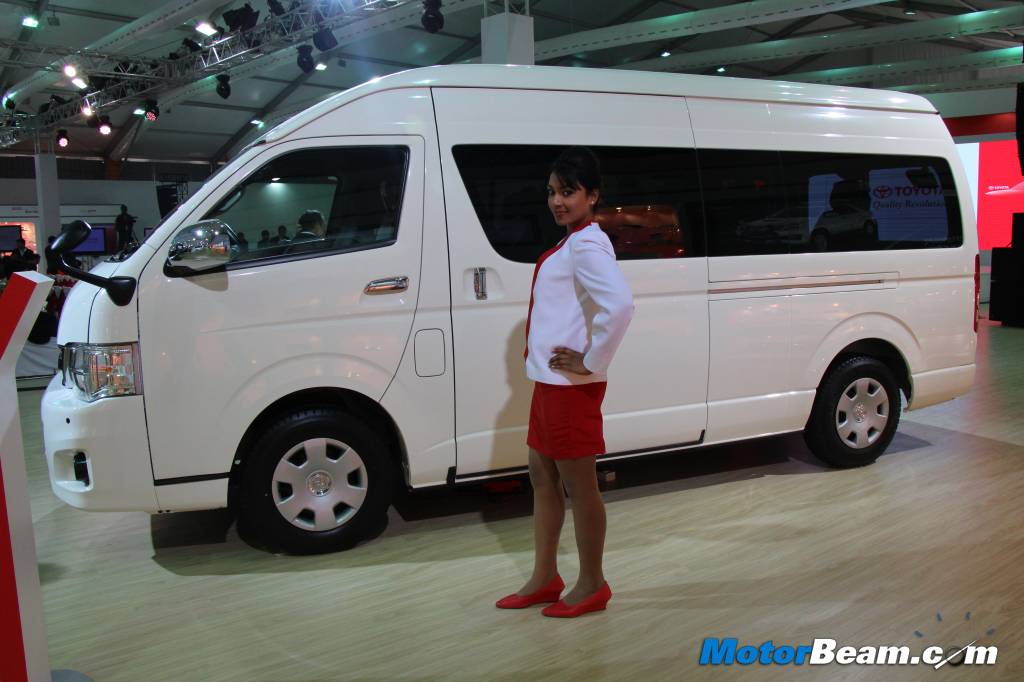 Toyota Hiace Rear