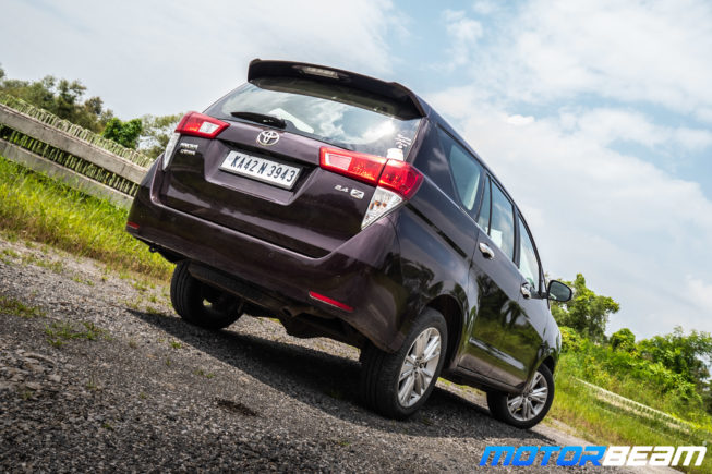 Toyota-Innova-Crysta-BS6-21