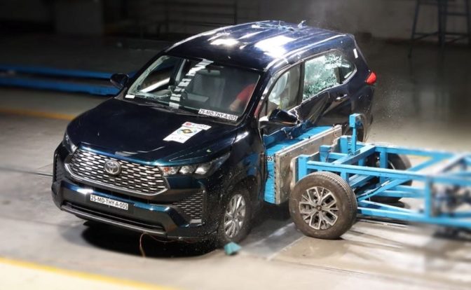 Toyota Innova HyCross Bharat NCAP Crash Test