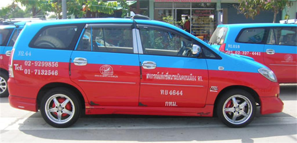 Toyota Innova Taxi