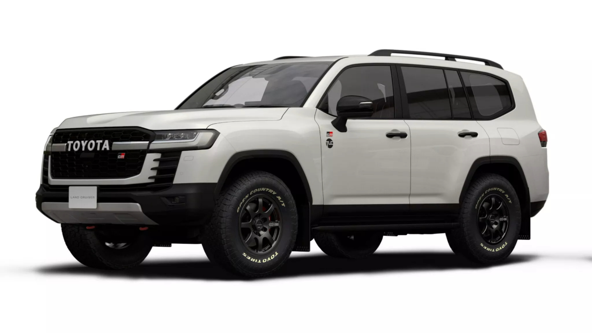 Toyota Land Cruiser Rally Raid front