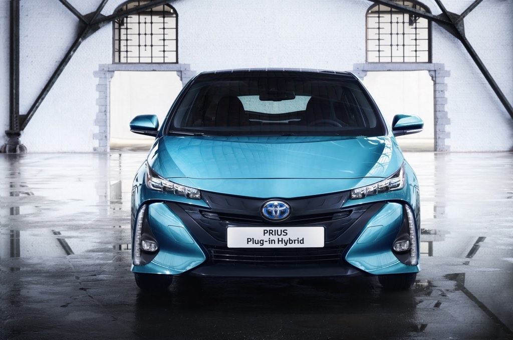 Toyota Prius Prime Front