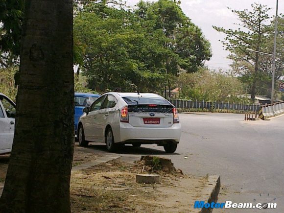 Toyota Prius Spied