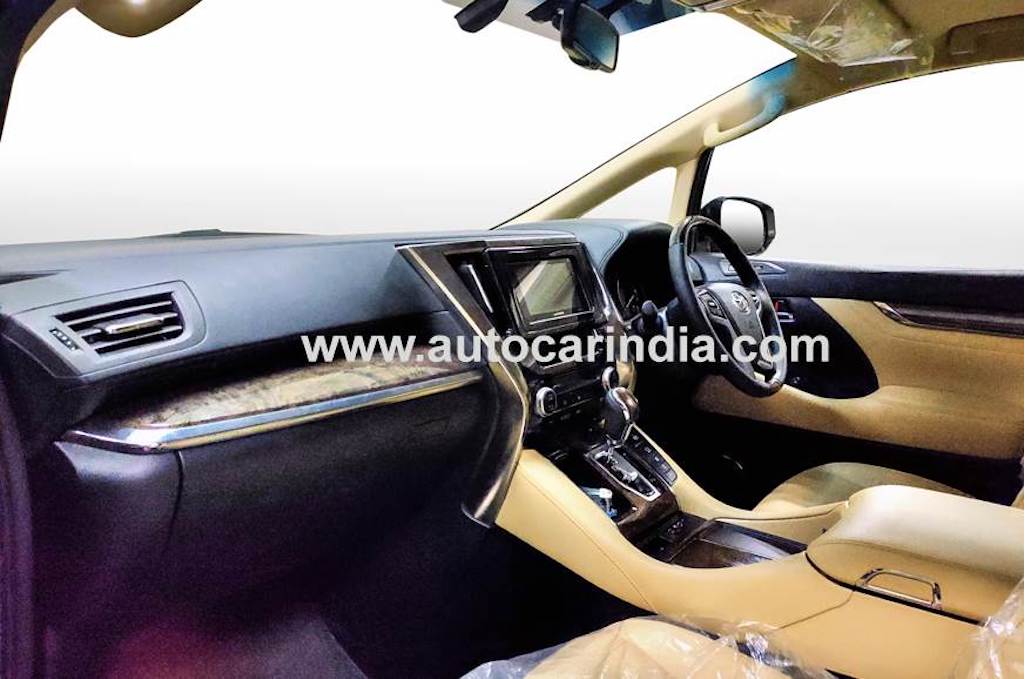 Toyota Vellfire India Interior