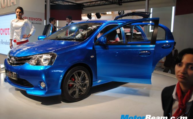 Toyota_Etios_Hatchback