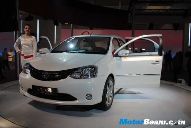 Toyota_Etios_Sedan_Front
