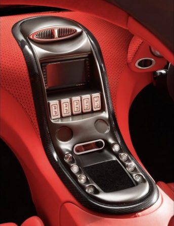Trident Iceni Centre Console