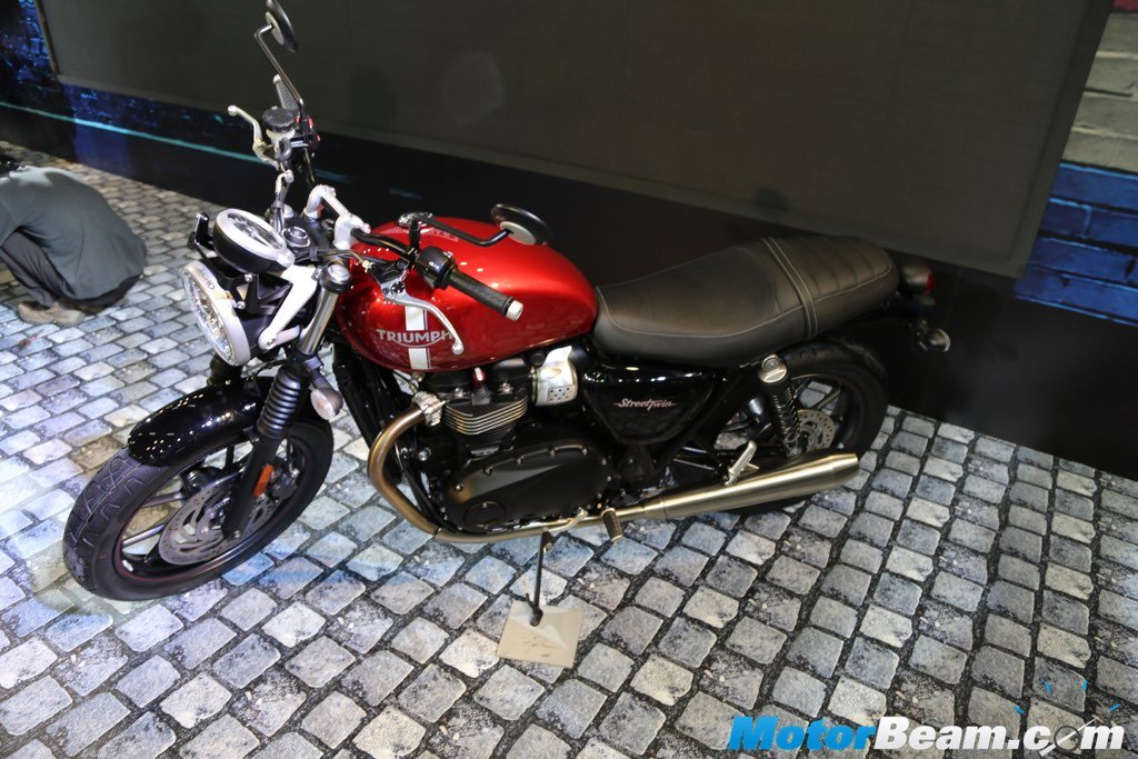 Triumph Bonneville Street Twin 2