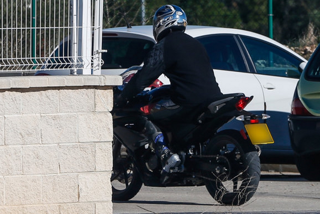 Triumph Daytona 250 Spied4