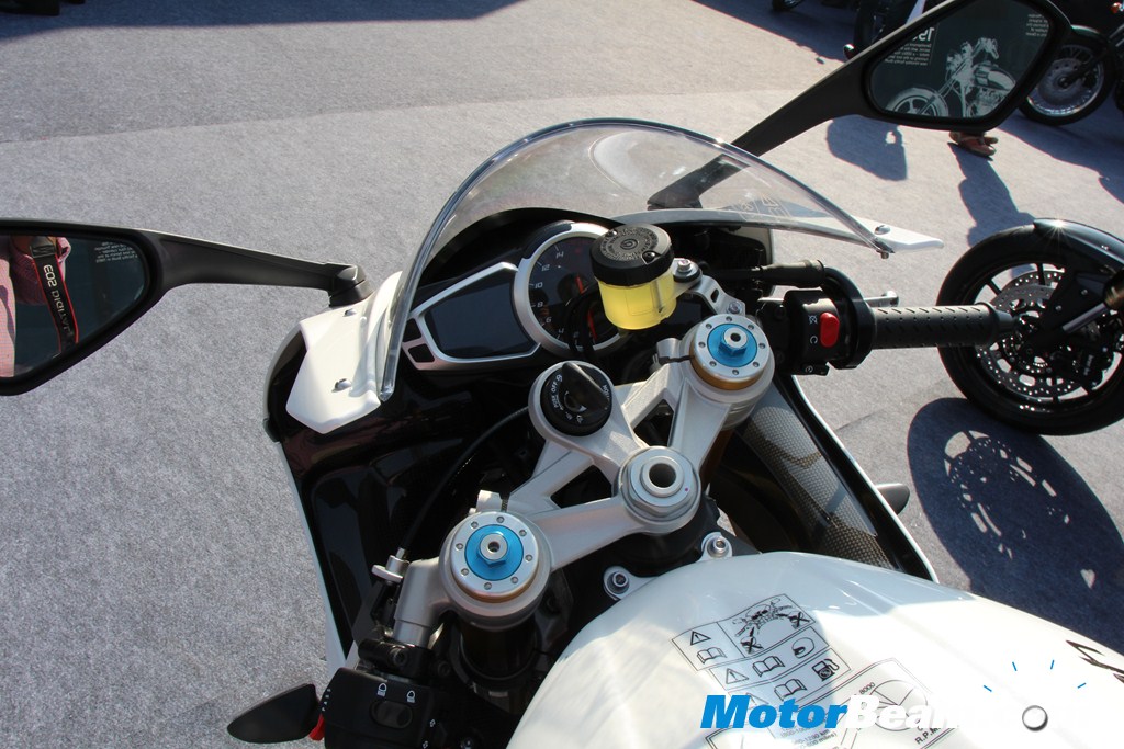 Triumph Daytona Instrument