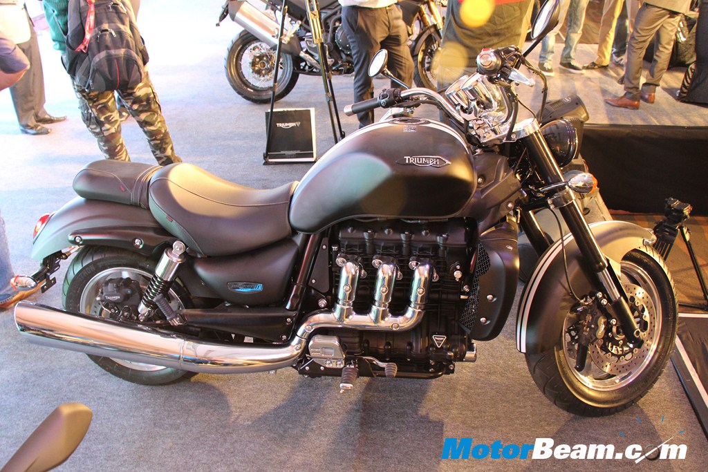 Triumph Rocket 3 Roadster Side