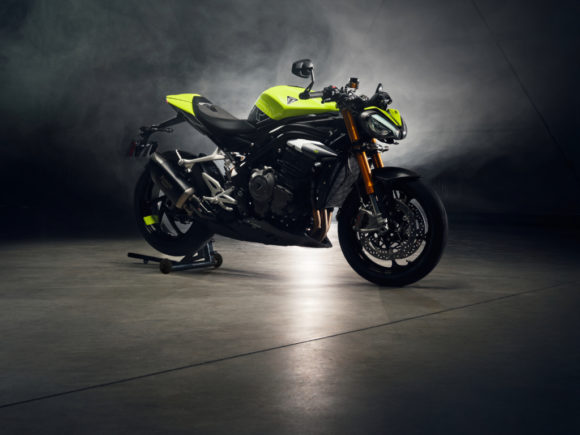 Triumph Speed Triple RX front
