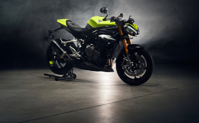 Triumph Speed Triple RX front