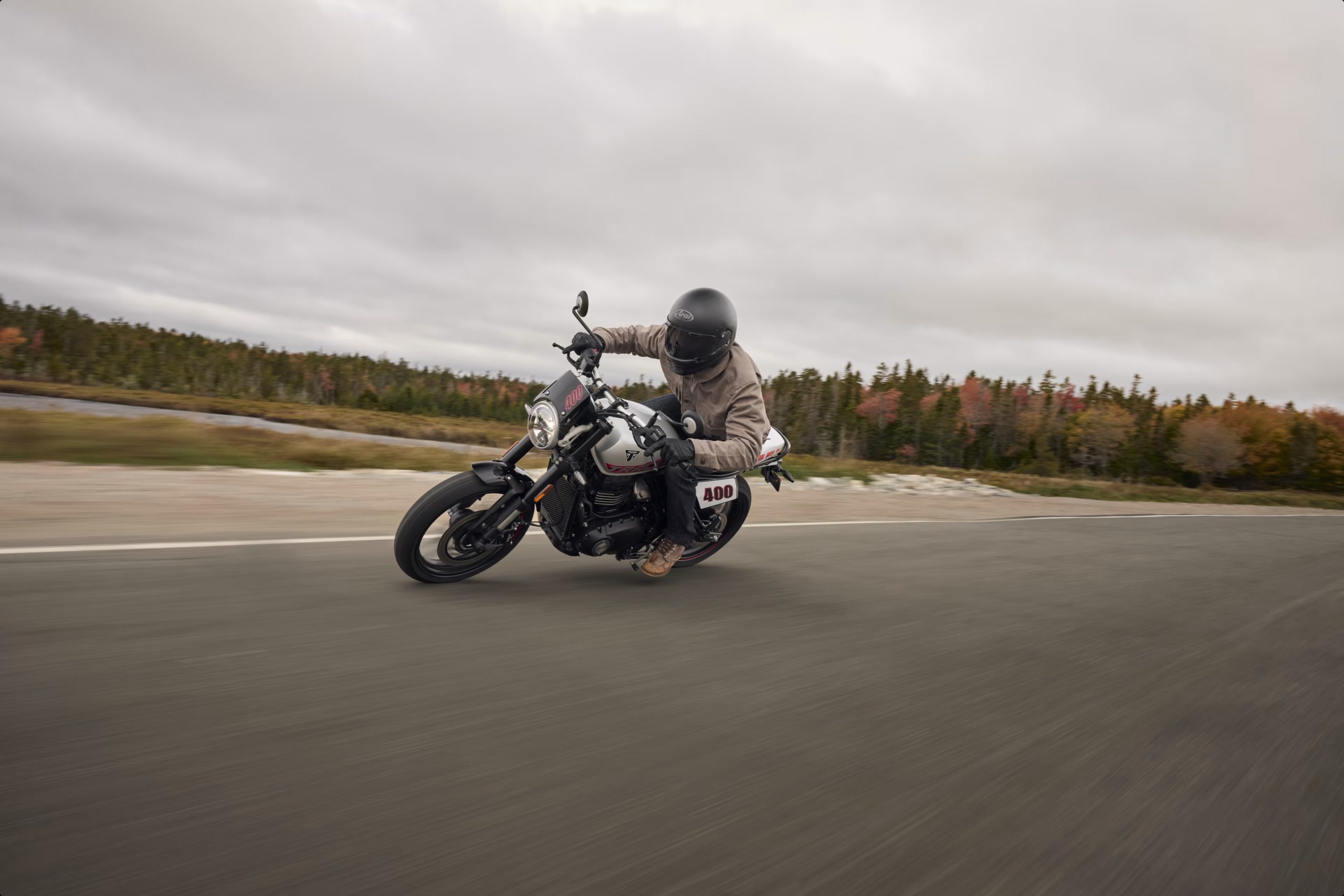Triumph Tracker 400 3
