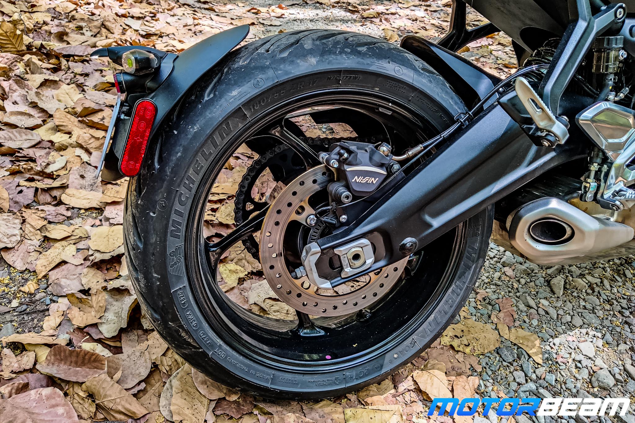 Triumph Trident 660 Review 22