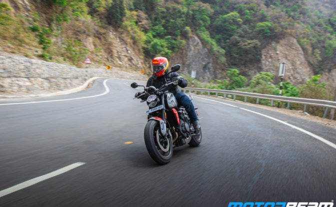 Triumph Trident 660 Review 27