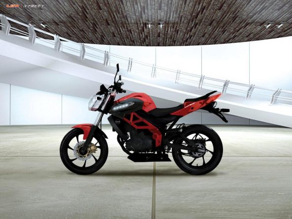 UM 2014 Xtreet Side