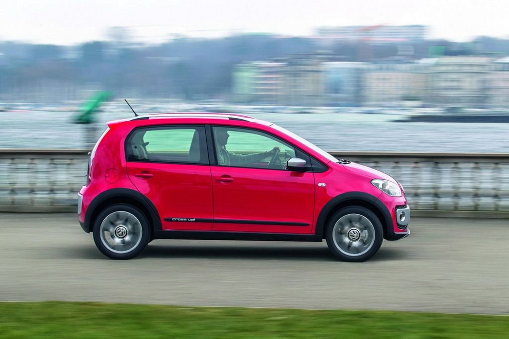 VW Cross Up! profile