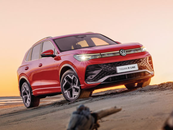 VW Tiguan R Line Front