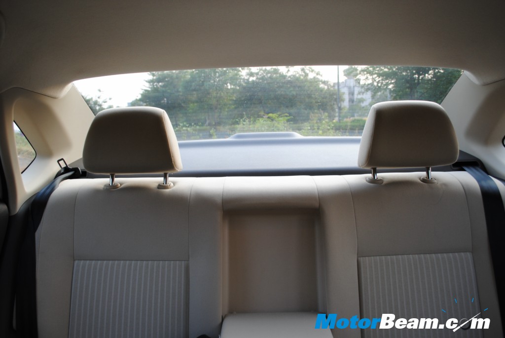 VW_Vento_AT_Rear_Visibility