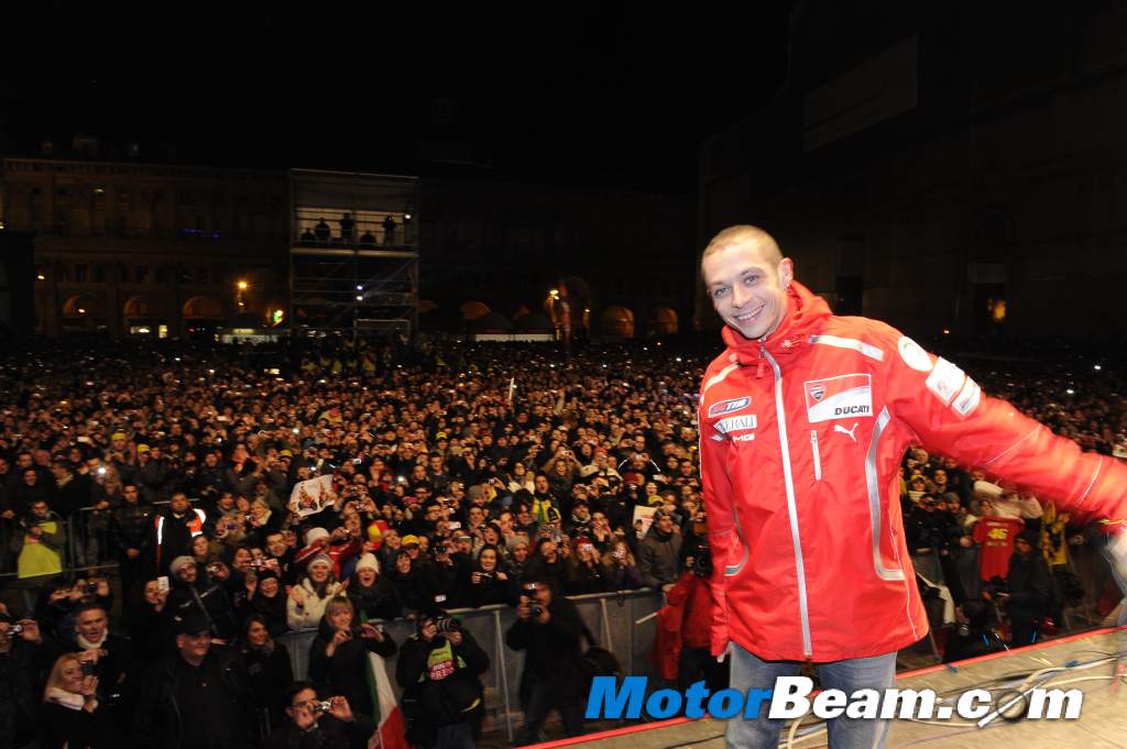Valentino_Rossi_Ducati_MotoGP_Night Valentino_Rossi_Ducati_MotoGP_Night